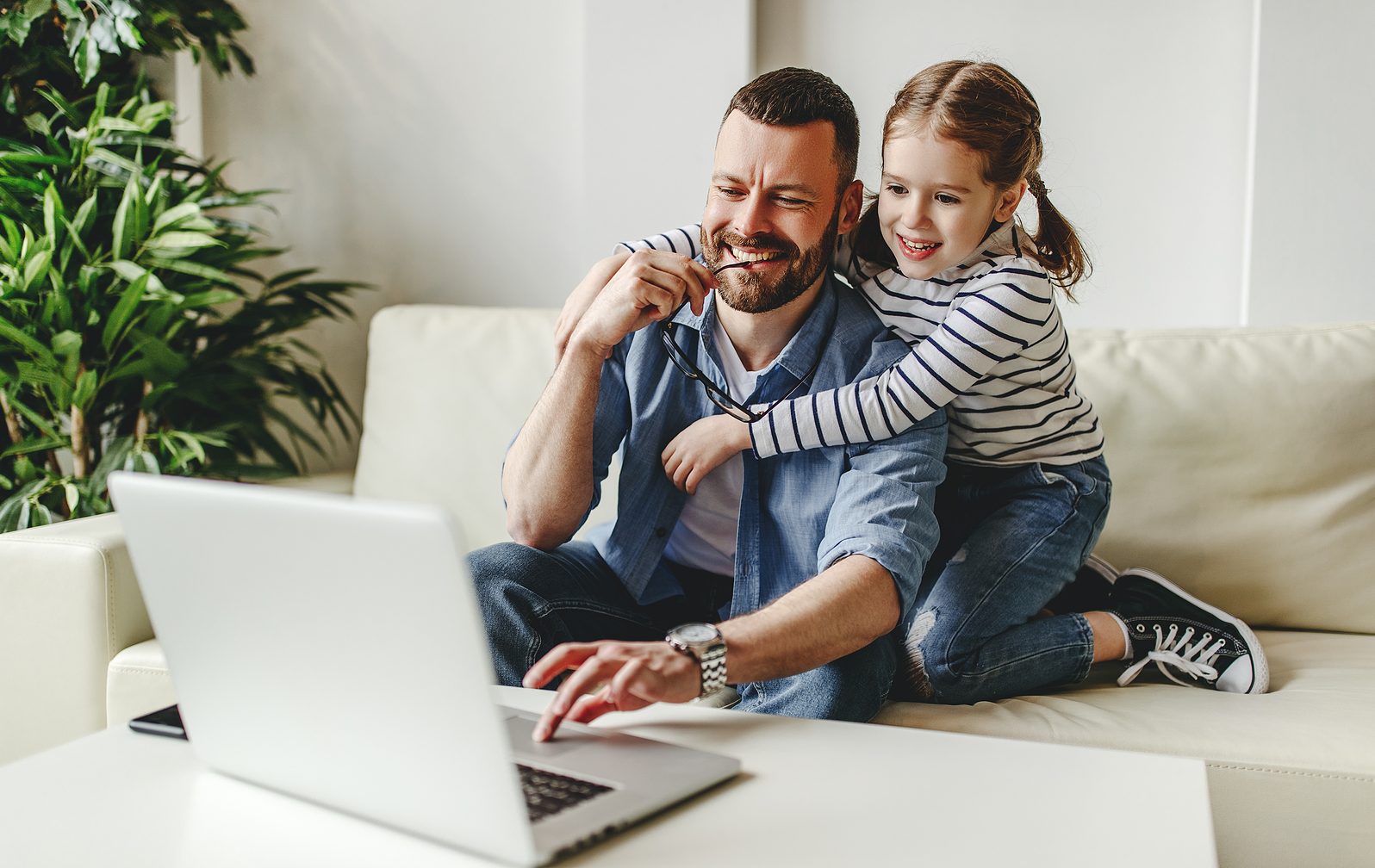 How to Stay Productive When Working From Home with Kids