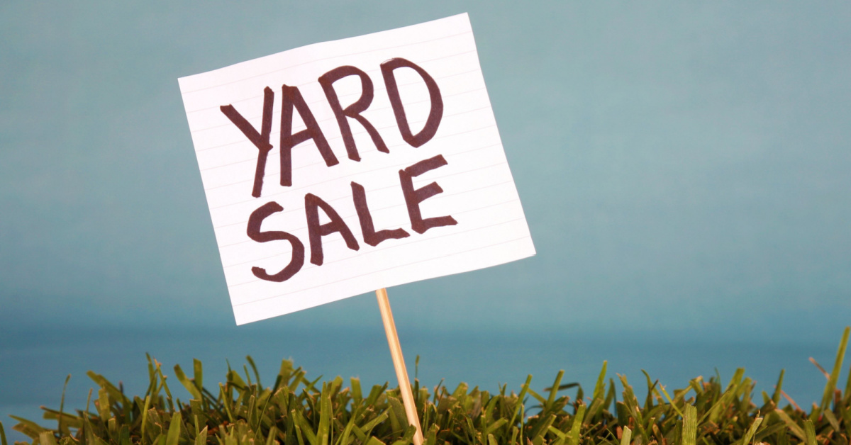 From Clutter to Cash: Mastering the Art of Hosting the Perfect Yard Sale